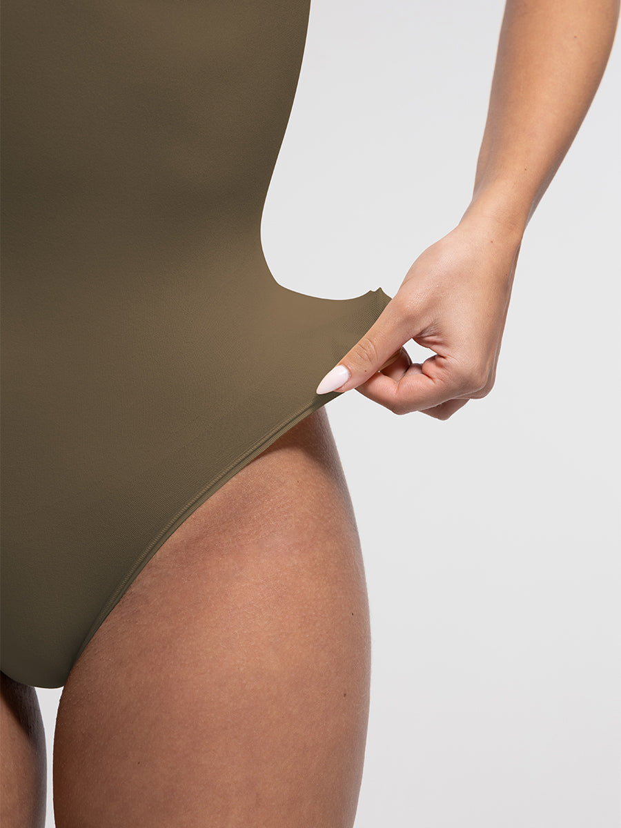 SculptiqStyles™ Seamless Thong Bodysuit with Bust Support & Tummy Control