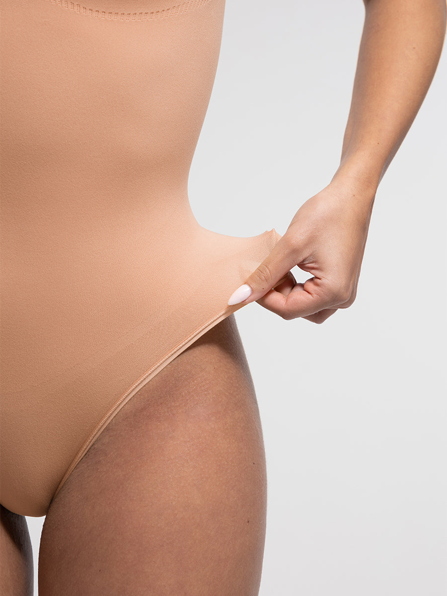 SculptiqStyles™ Seamless Thong Bodysuit with Bust Support & Tummy Control